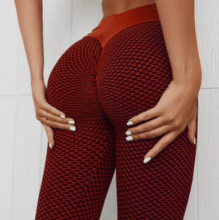 3D Butt-Lifting Leggings!